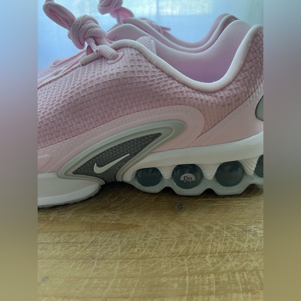 Nike Air Max Dn Big Kids' Shoes in Pink Foam Size 6.5y New - Picture 13 of 13